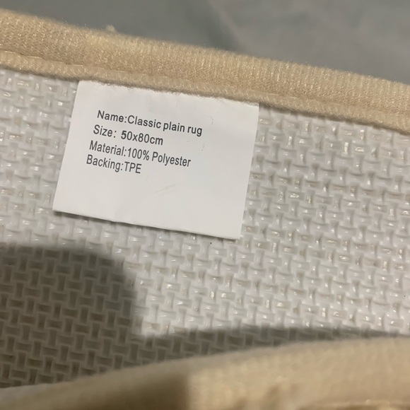 Bath Rug Set - Picture 5 of 6